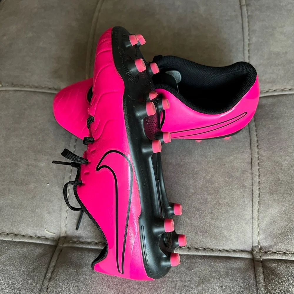 Nike pink Athletic soccer